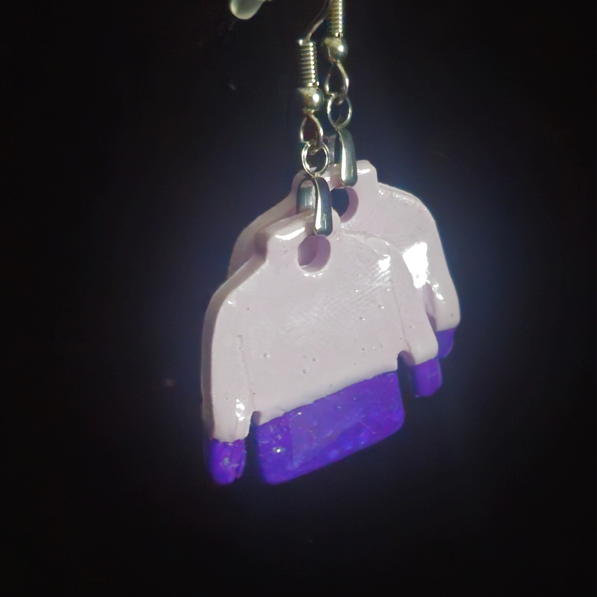 White & Purple Two-Tone Cozy Sweater Resin Dangle Earrings