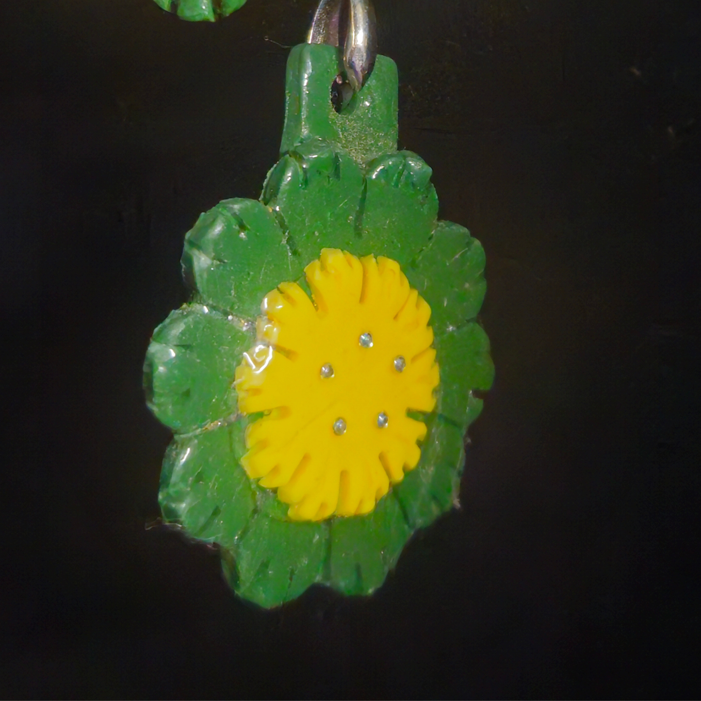 Green & Yellow Daisy Two-Piece Resin Earring & Necklace Set