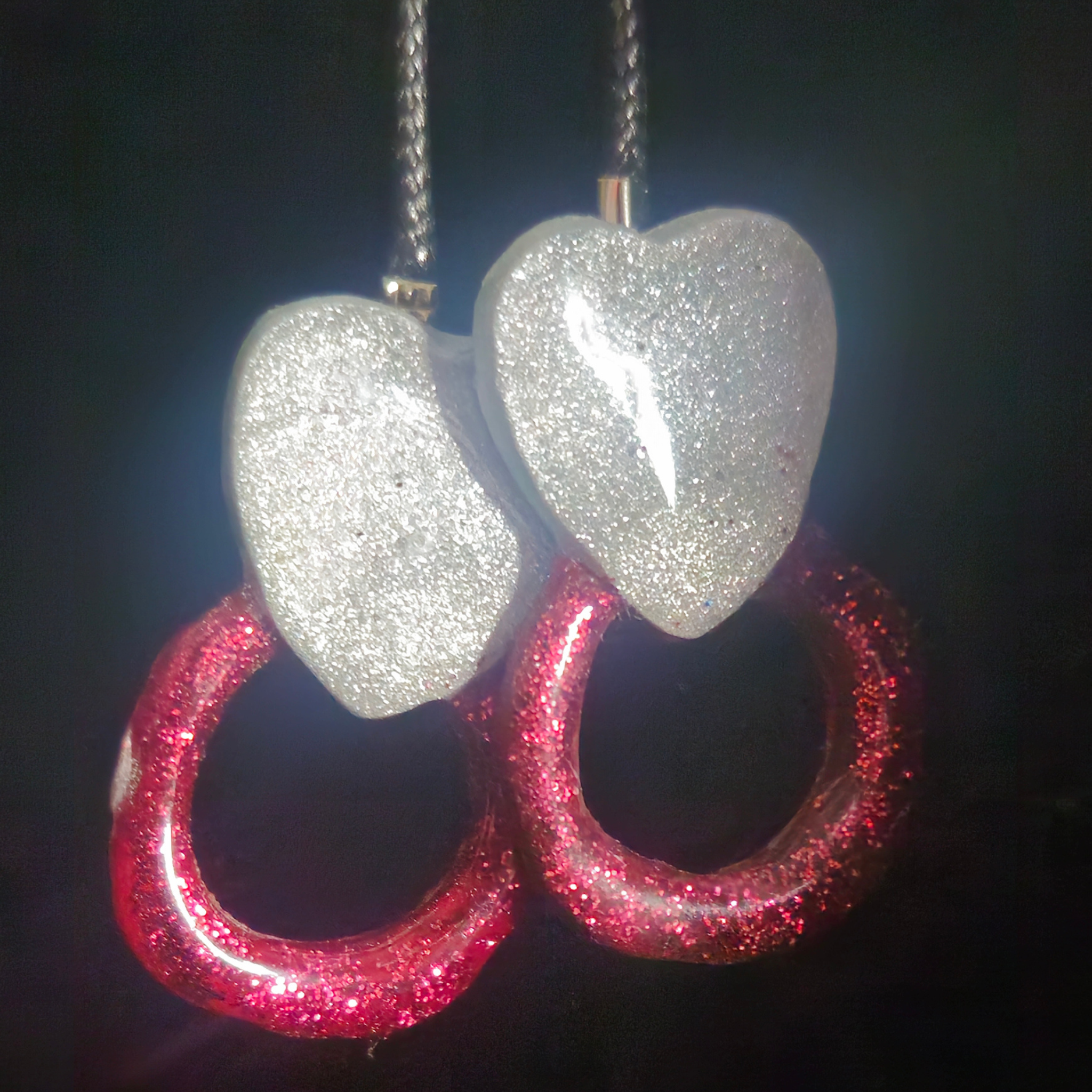 White Chunky Glitter Heart & Red Glitter Open Circle Resin Earrings
