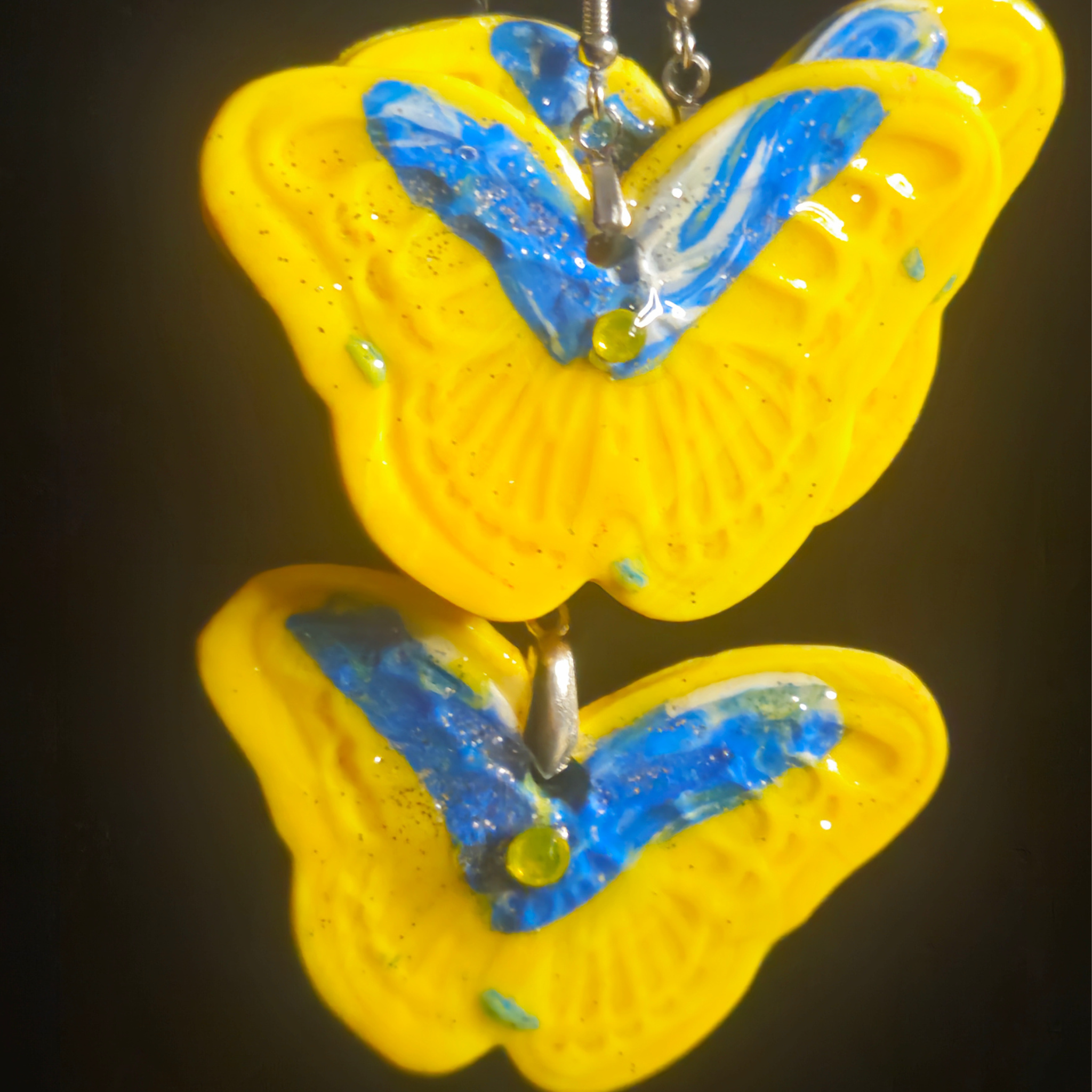 Sunshine Yellow & Blue Glitter Carved Butterfly Resin Earring & Necklace Set