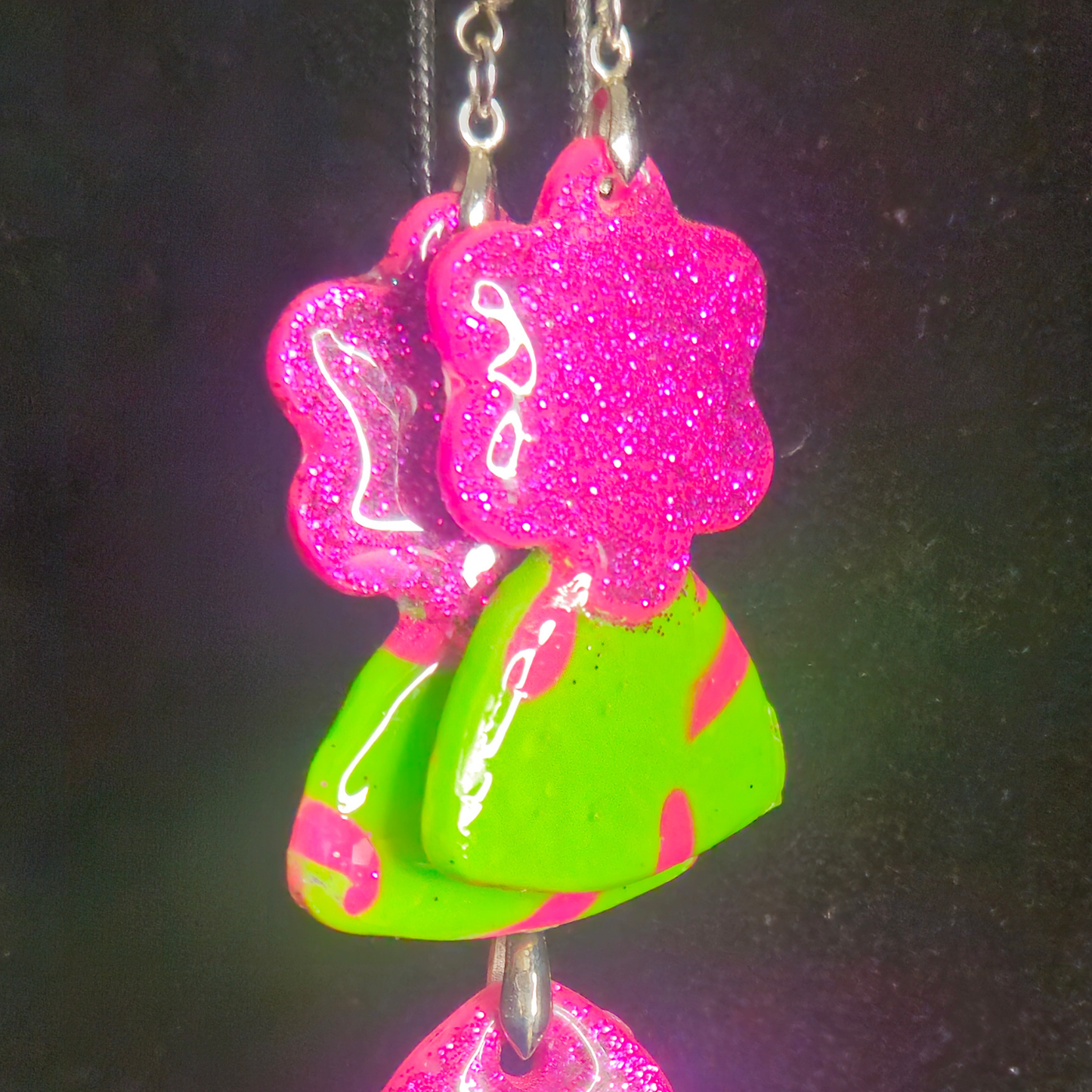 Hot Pink Glitter Open Flower & Neon Green Hot Pink Swirl Triangle Resin Earring & Necklace Set