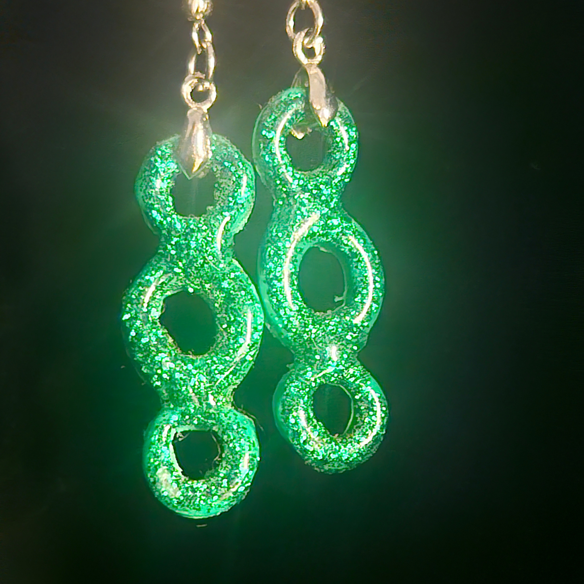 Emerald Green Glitter Linked Bubble Chain Resin Dangle Earrings