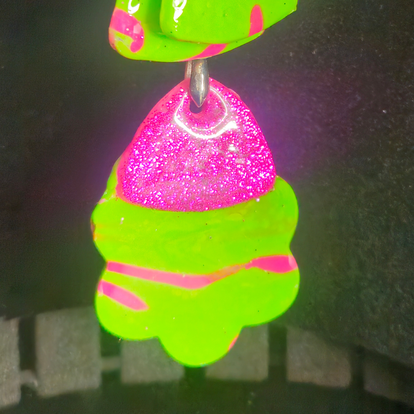 Hot Pink Glitter Open Flower & Neon Green Hot Pink Swirl Triangle Resin Earring & Necklace Set