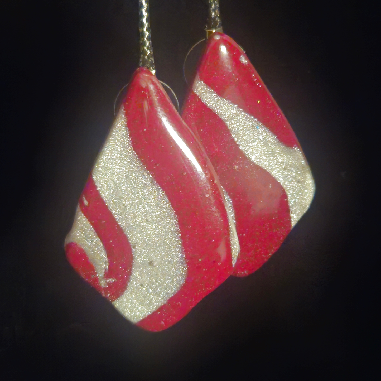 Red & Silver Glitter Swirl Diamond Resin Earrings