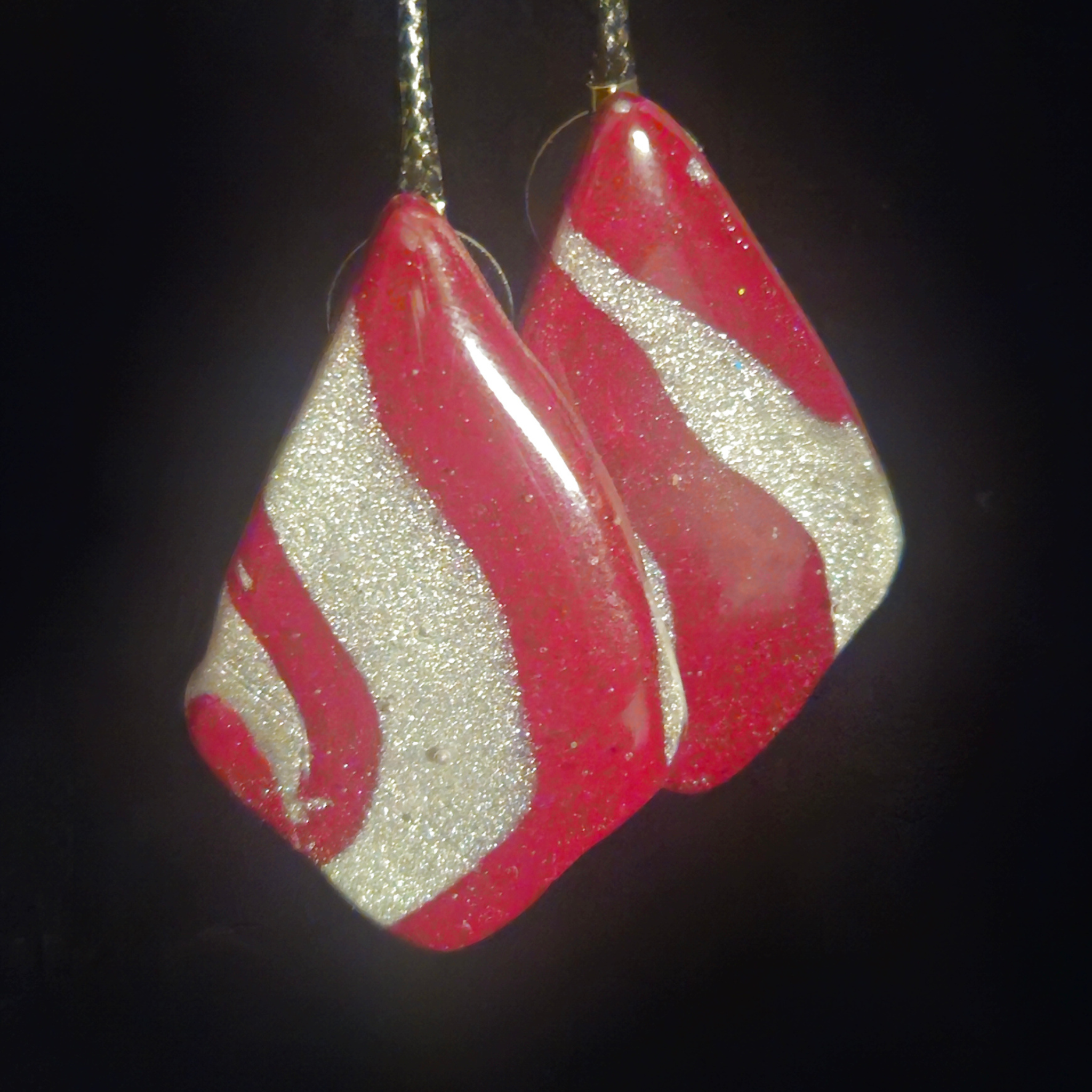 Red & Silver Glitter Swirl Diamond Resin Earrings